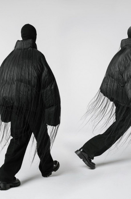 Izložba Crno Filip Paljak