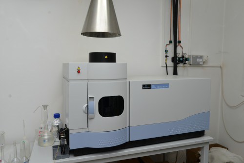 Induktivno spregnuta plazma optičko emisijski spektrometar