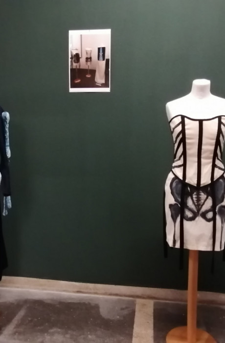 7. Rad, na fotografiji lijevo Nikolina Pavlović, desno Nina Letica.