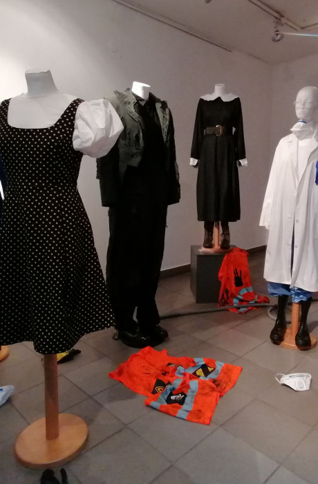 Slika 11. Kostimografija za predstavu ''PRIRODA I OPERA ''