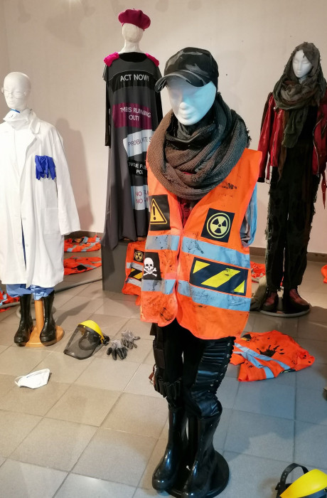 Slika 13. Kostimografija za predstavu ''PRIRODA I OPERA ''