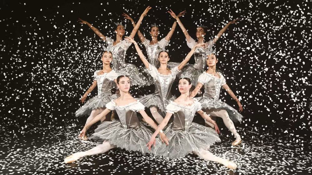 Suradnja Hrvatskog narodnog kazališta u Zagrebu i Tekstilno-tehnološkog fakulteta - Balet Orašar